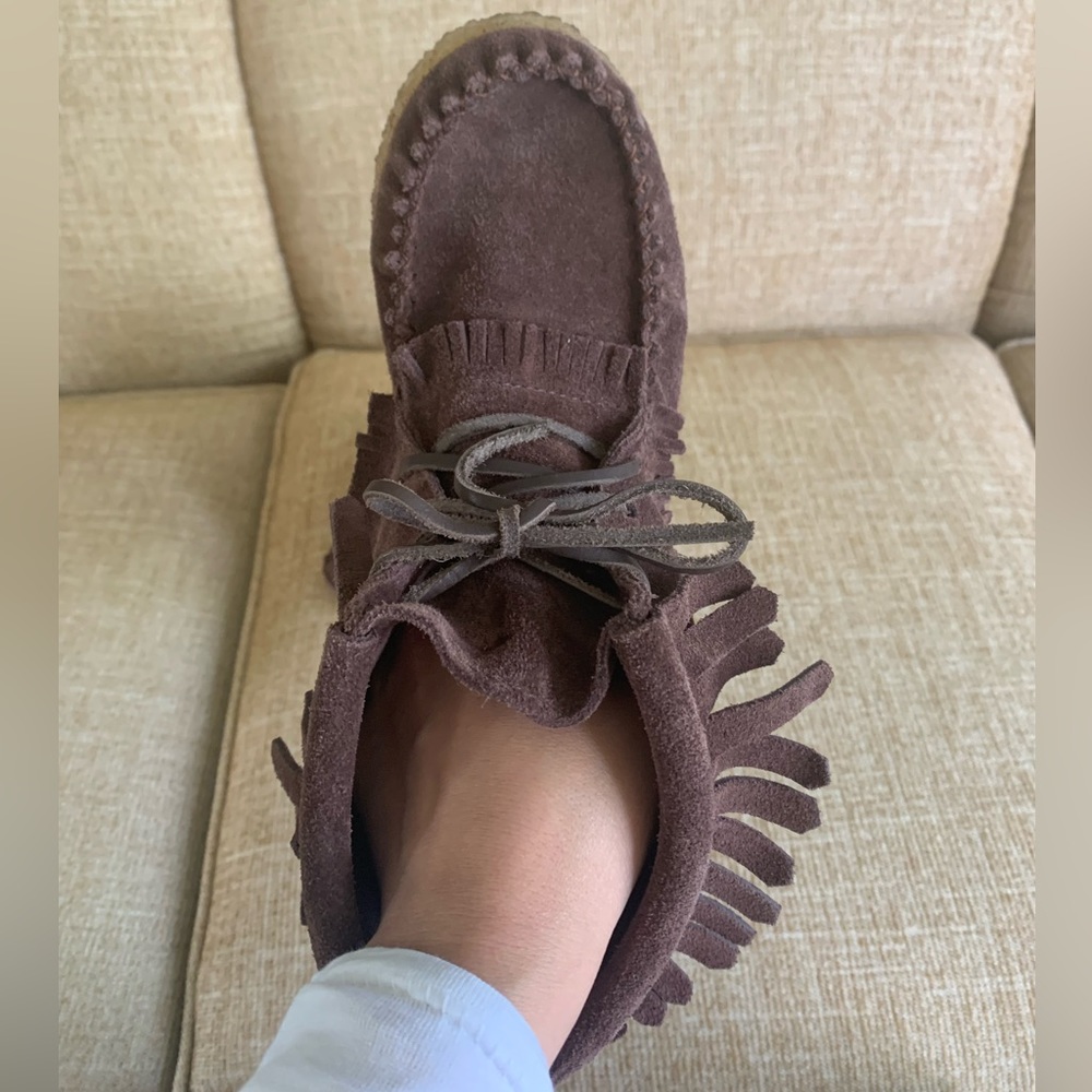 Laurentian Chief Moccasins Canada Chocolate Brown.Size 7